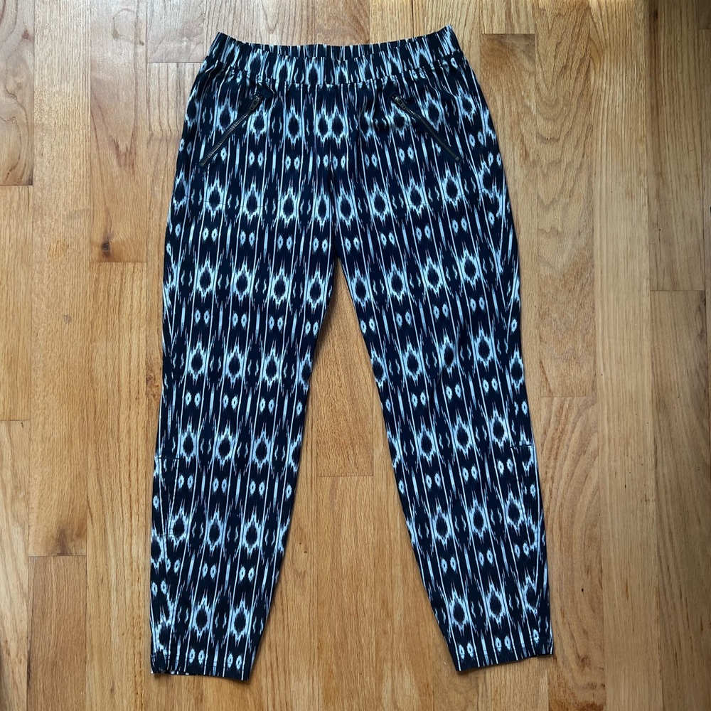 Athleta Aspire Ikat Pants